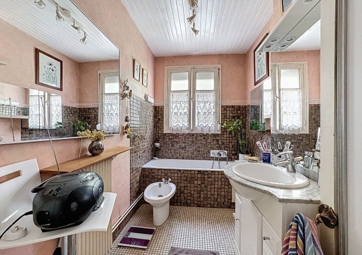 vente Appartement ancien Paris 18eme Arrondissement