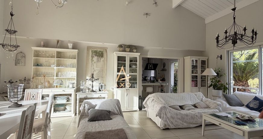 vente Ensemble immobilier Saint-genies-bellevue