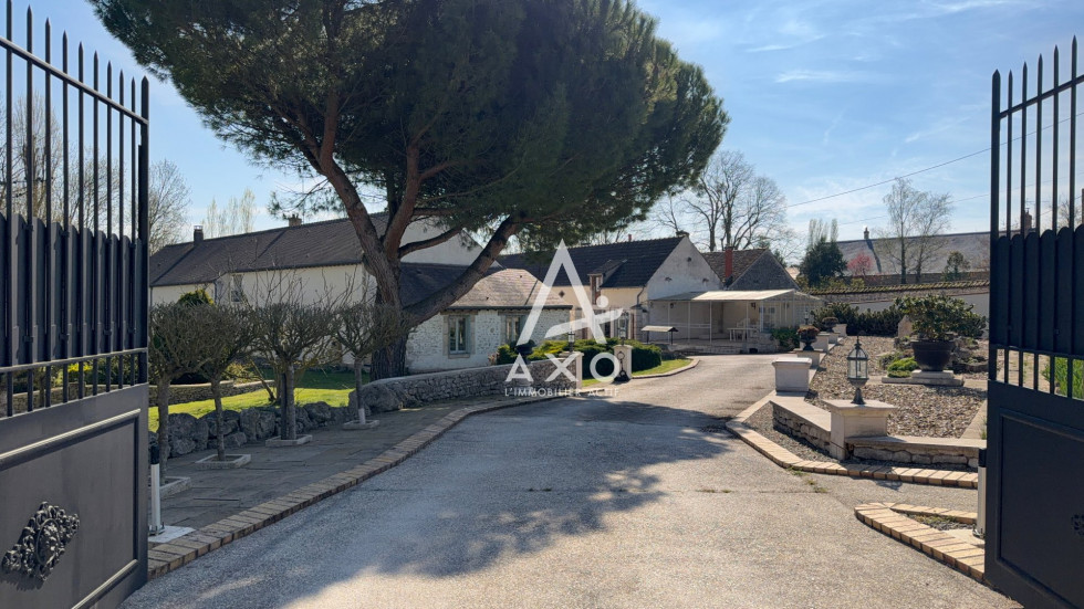 vente Maison de caractère Prefontaines - Photo 2
