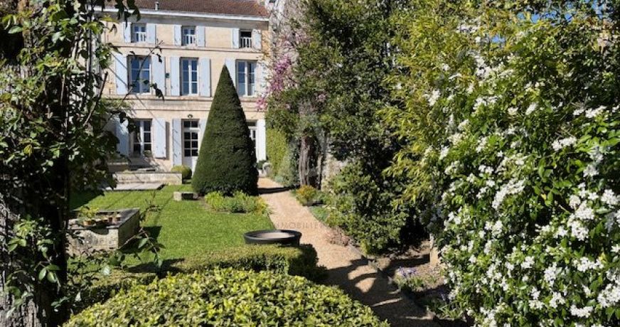vente Maison de ville Angouleme