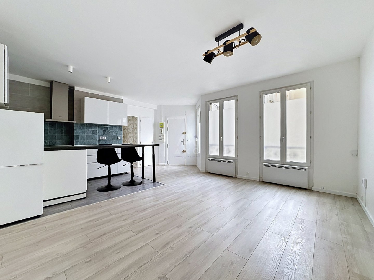 vente Appartement Paris 18eme Arrondissement - Photo 2