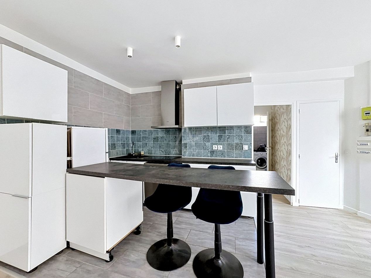 vente Appartement Paris 18eme Arrondissement - Photo 4