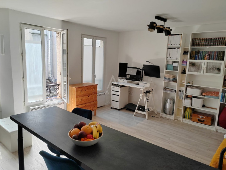 vente Appartement Paris 18eme Arrondissement - Photo 3