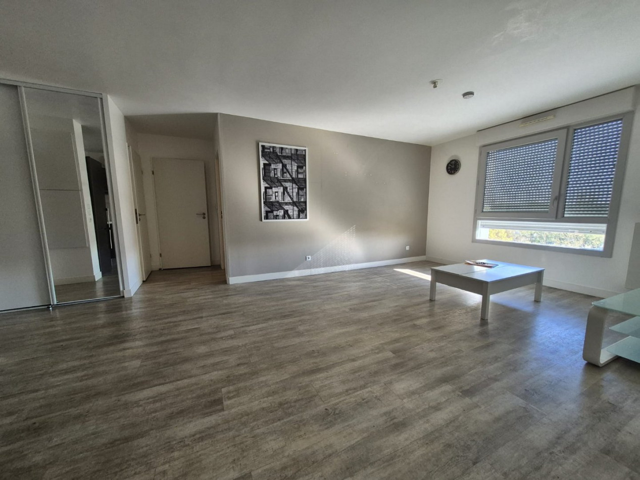 location Appartement Talence - Photo 2