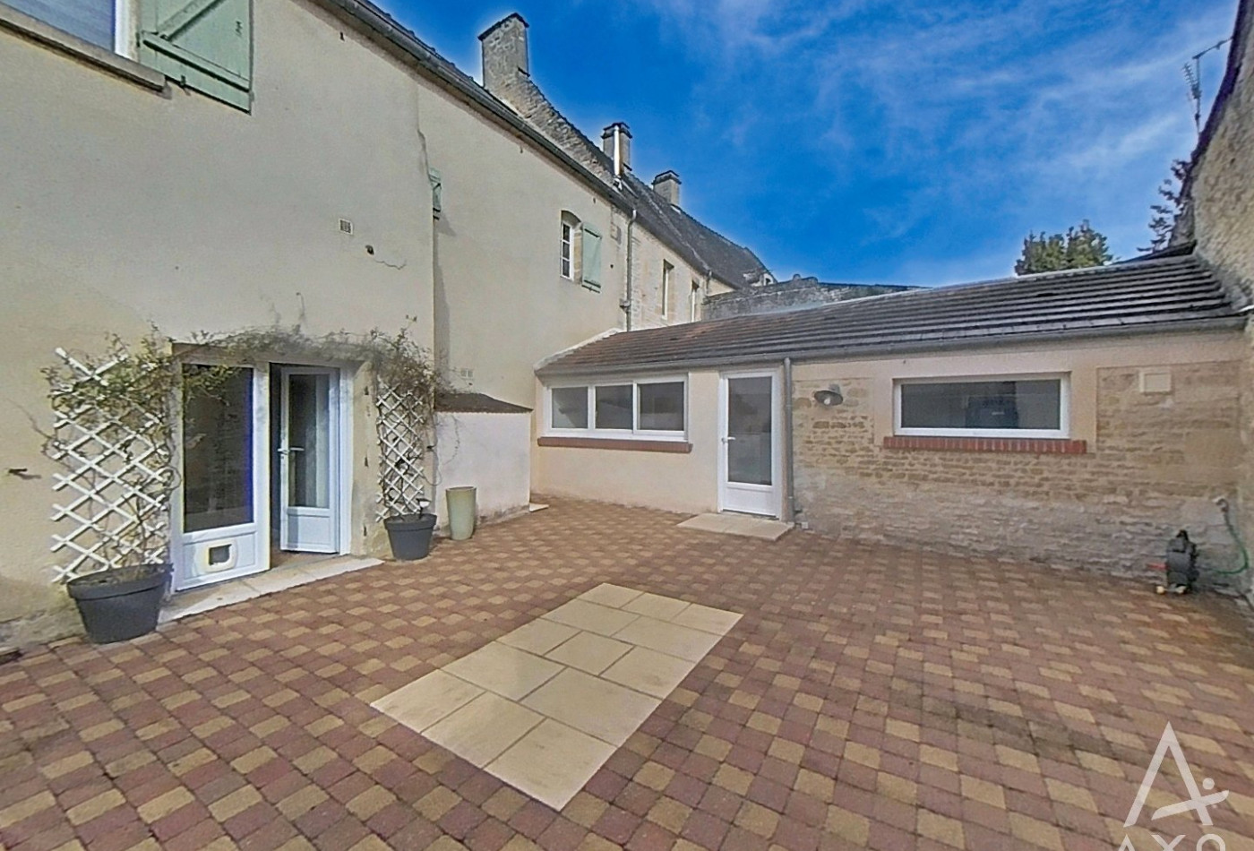 vente Maison en pierre Thaon - Photo 1