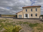 location Maison en pierre Criteuil La Magdeleine
