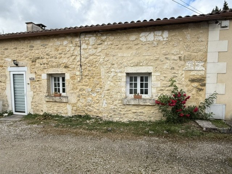 vente Maison Magnac Sur Touvre - Photo 2