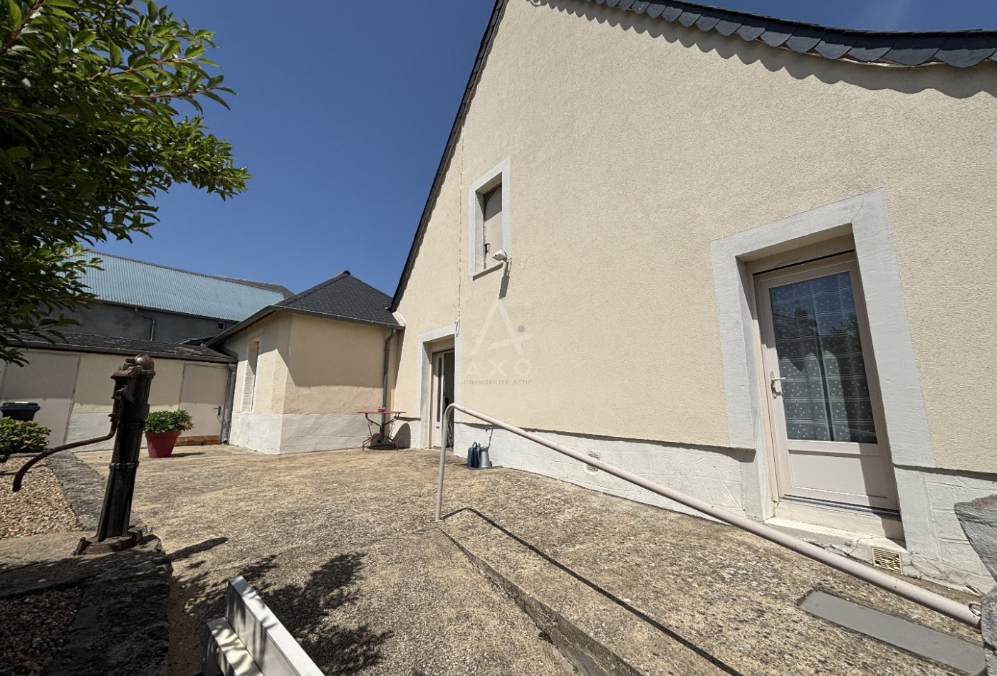vente Maison Saint Denis D'anjou - Photo 2
