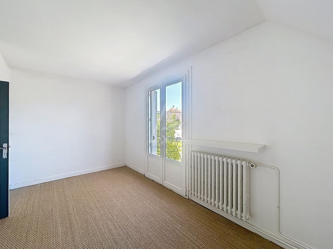 vente Pavillon Arcisses - Photo 13