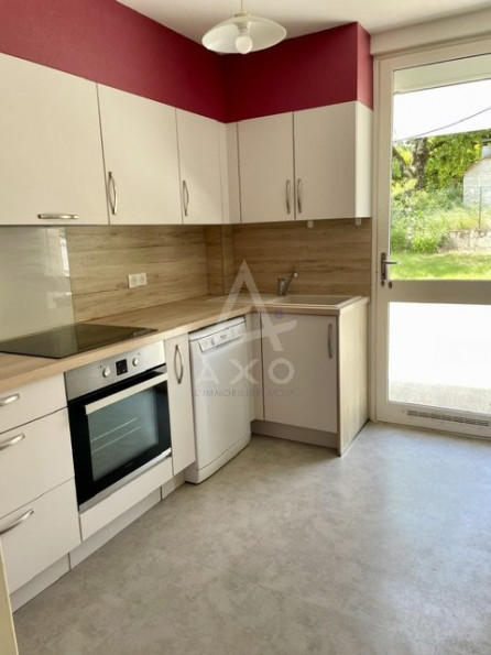 location Maison Ruelle Sur Touvre - Photo 3