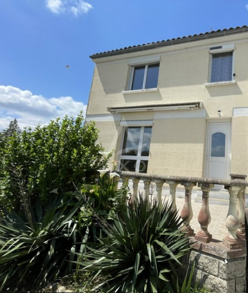 location Maison Ruelle Sur Touvre - Photo 1