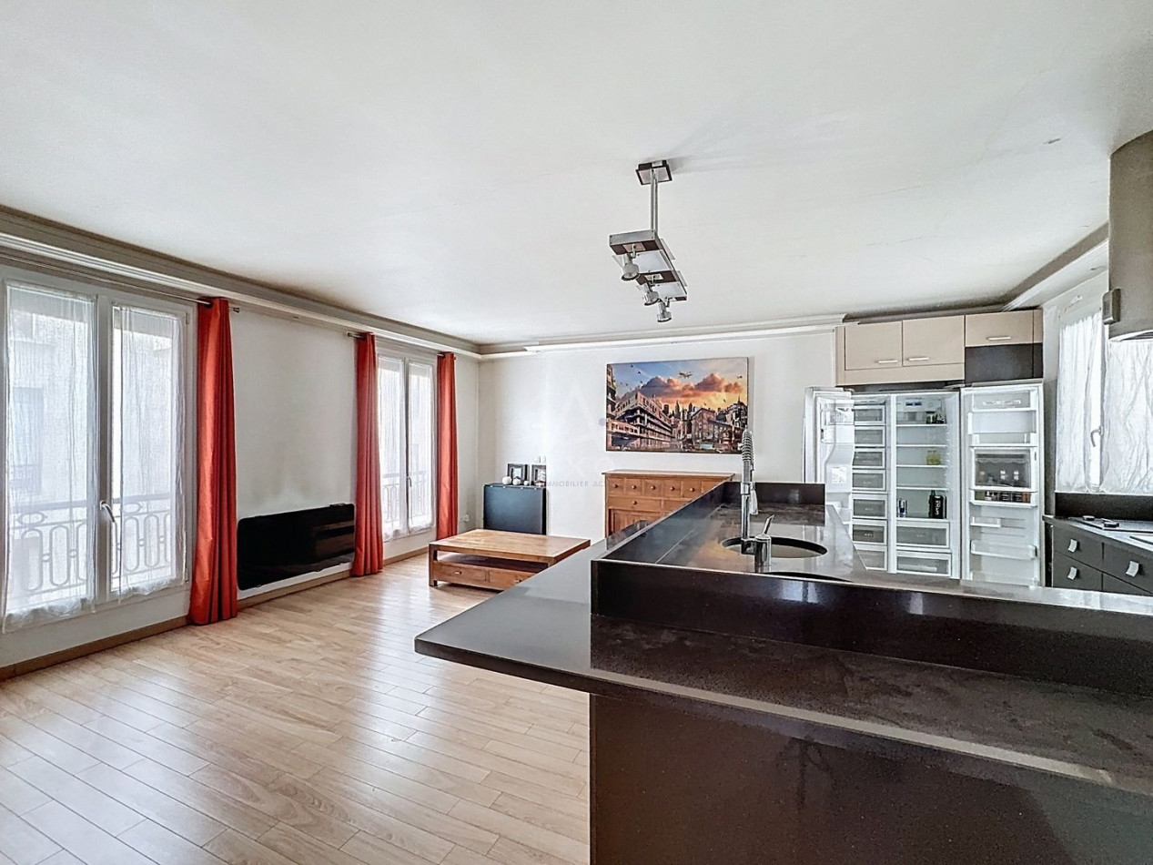 vente Appartement Paris 18eme Arrondissement - Photo 1