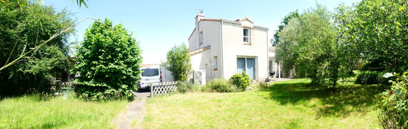 vente Maison La Bruffiere - Photo 1