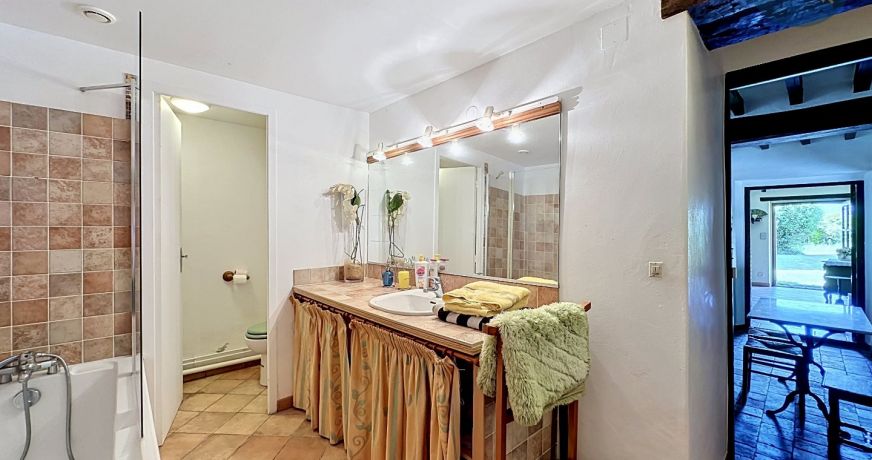 vente Longere Favieres