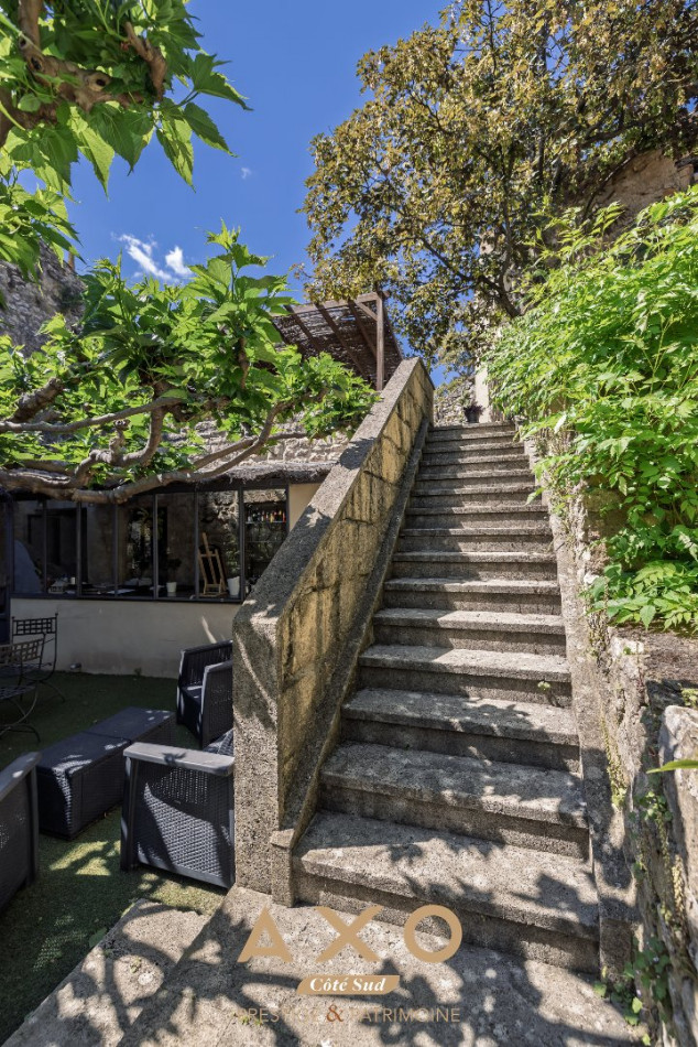 vente Ensemble immobilier Collias - Photo 3