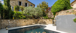 vente Ensemble immobilier Collias