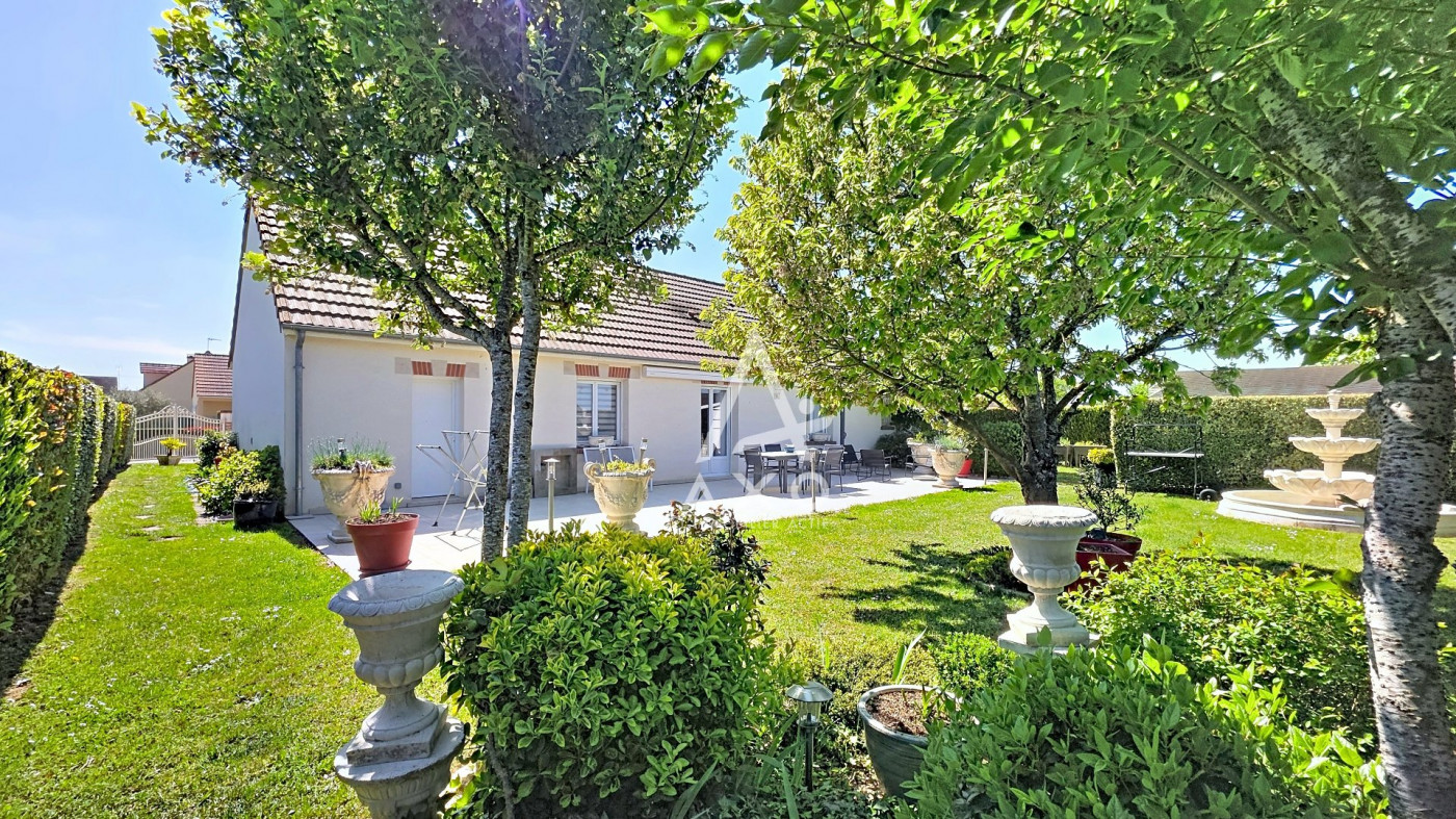 vente Maison Corquilleroy - Photo 1