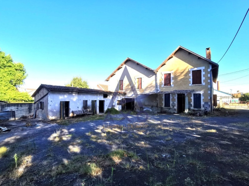 vente Immeuble à rénover Mussidan - Photo 1