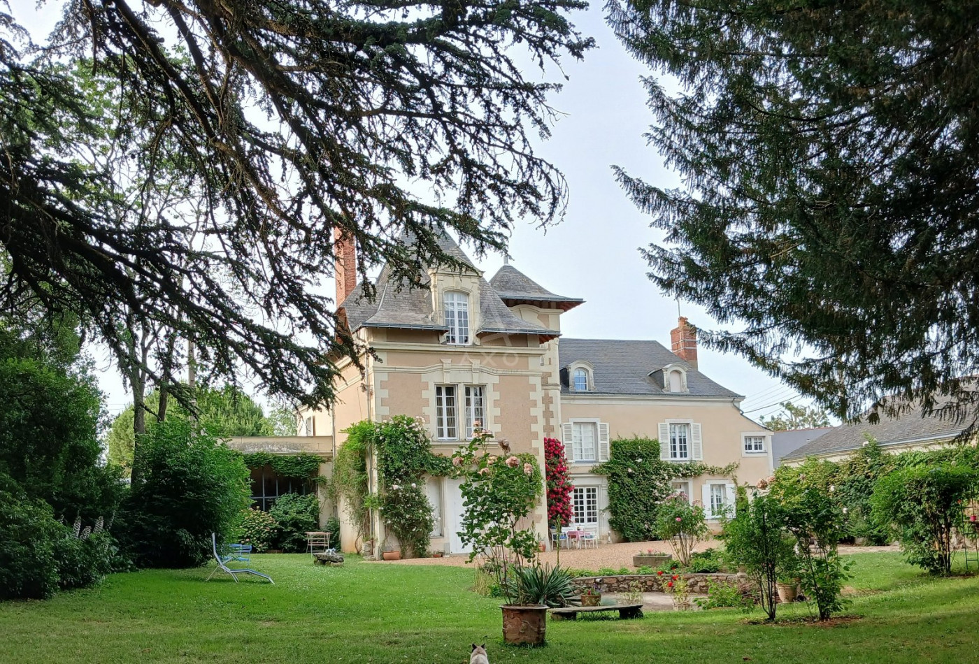 vente Demeure de ville et village Chateauneuf Sur Sarthe - Photo 1