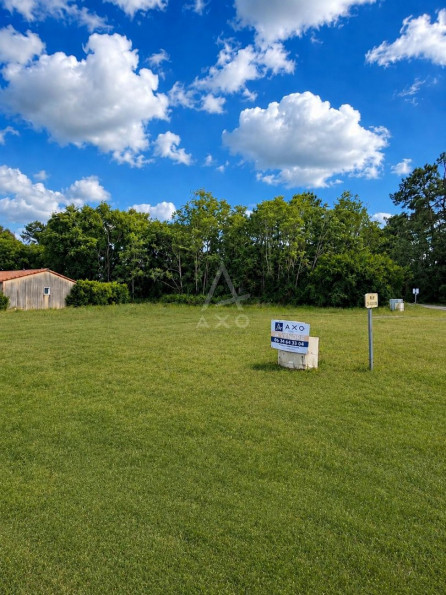 vente Terrain constructible Moustey - Photo 1