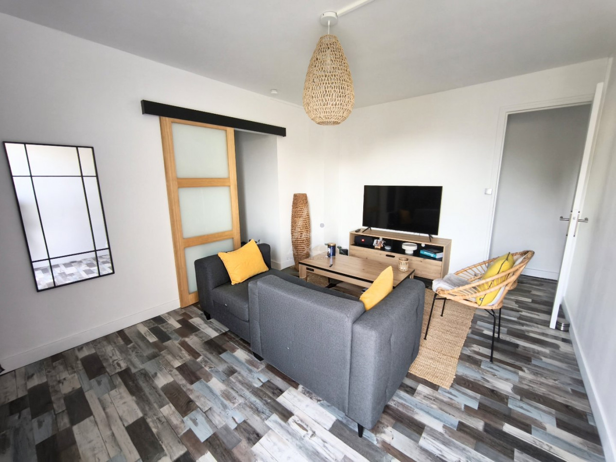 vente Appartement en résidence Cholet - Photo 2