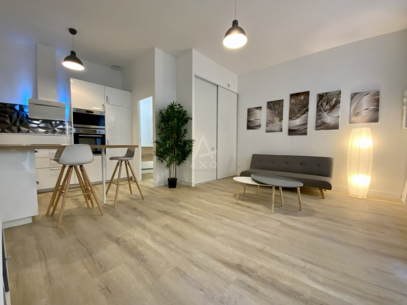 location Appartement rénové Nimes - Photo 1