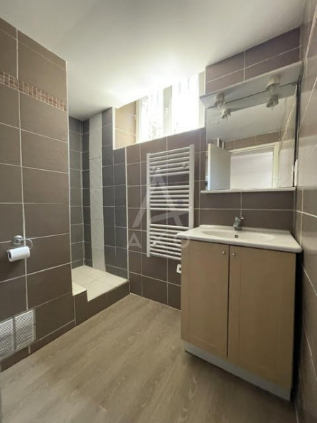 vente Maison de village Paulhan - Photo 3
