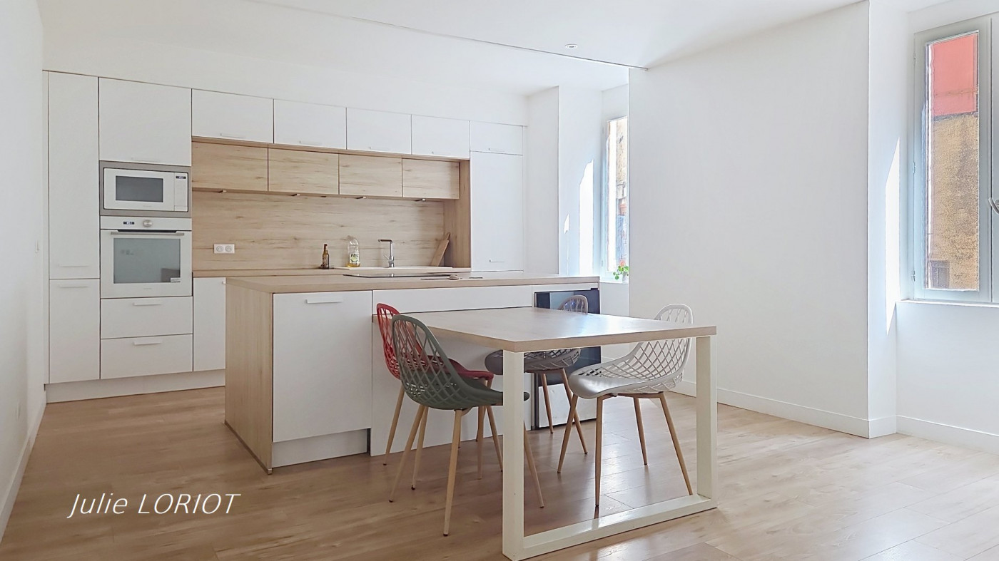 vente Maison de village Pouzolles - Photo 2