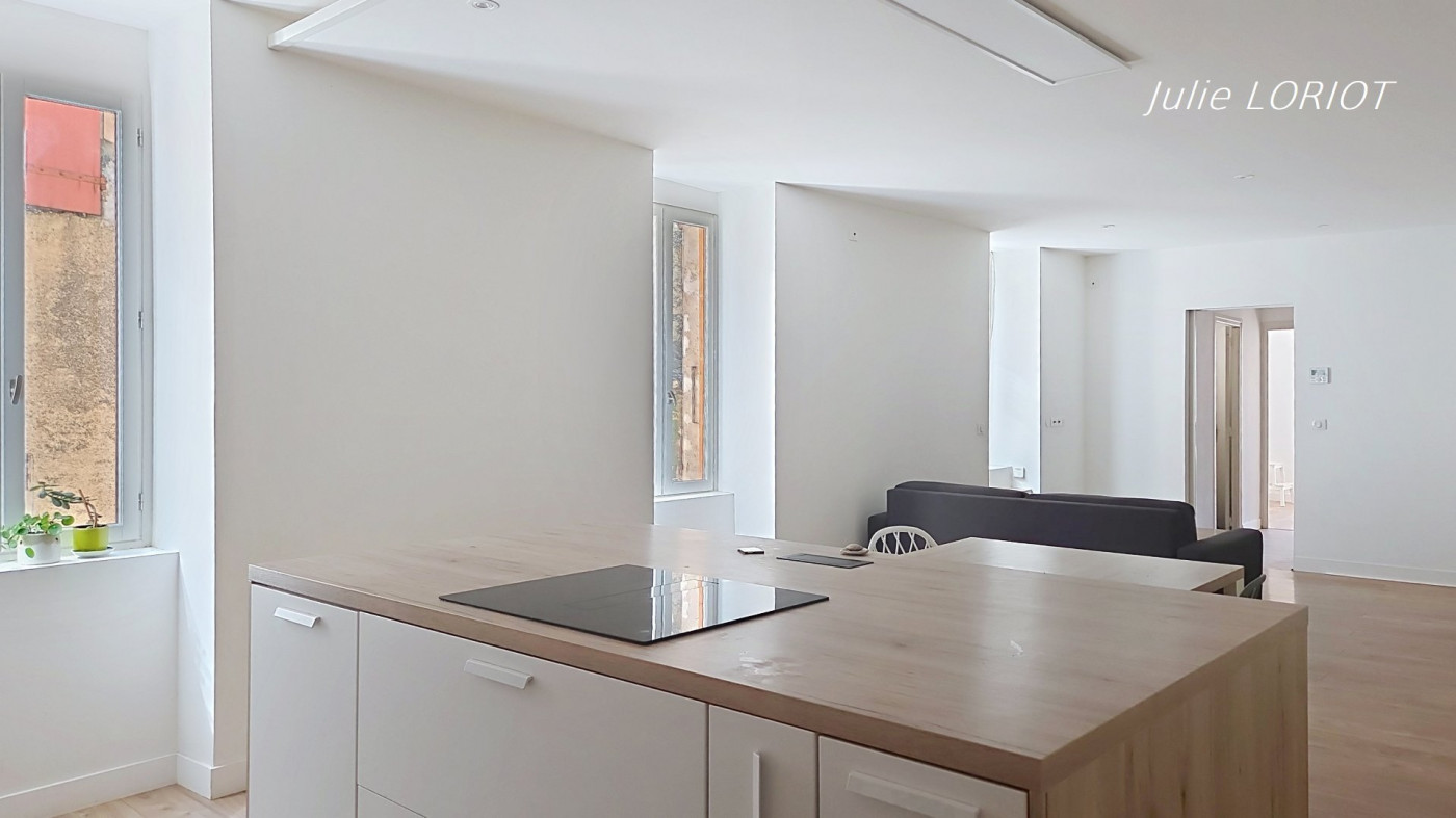 vente Maison de village Pouzolles - Photo 3