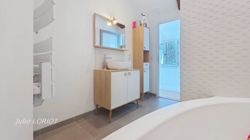 vente Maison de village Pouzolles - Photo 7