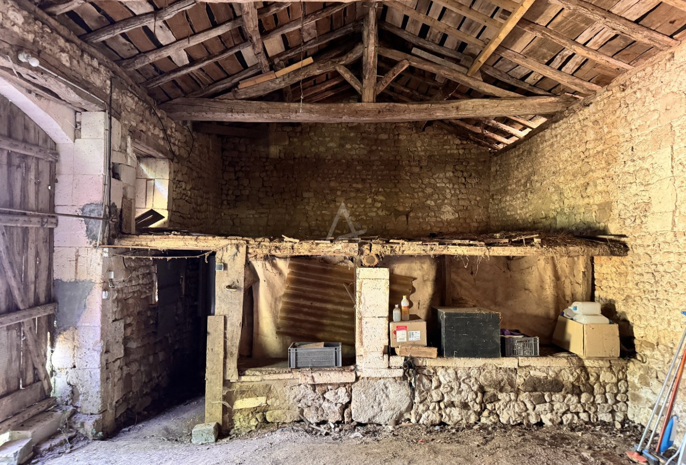 vente Maison à rénover Chadurie - Photo 4