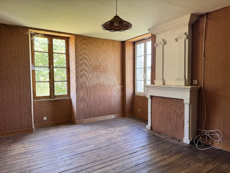 vente Maison à rénover Chadurie - Photo 6
