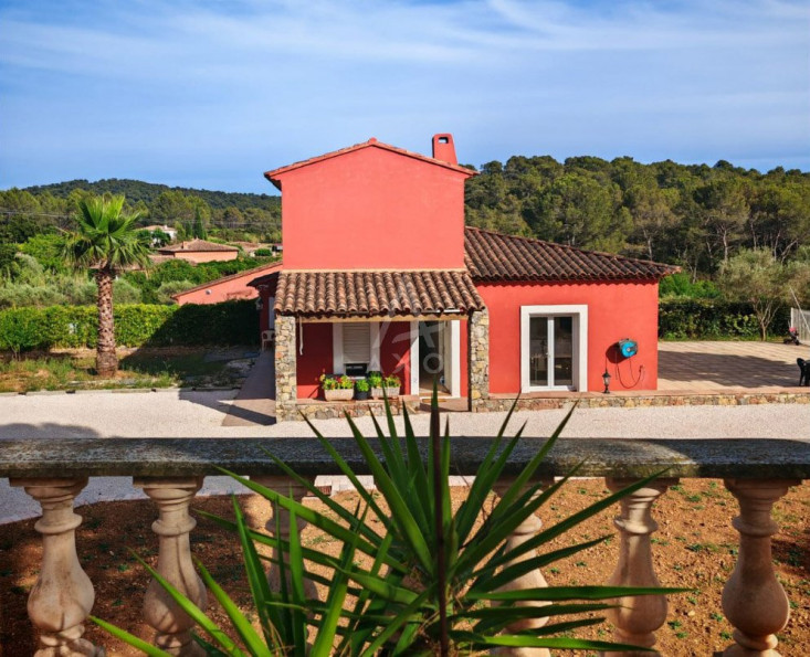 vente Maison et terrain Cuers - Photo 1