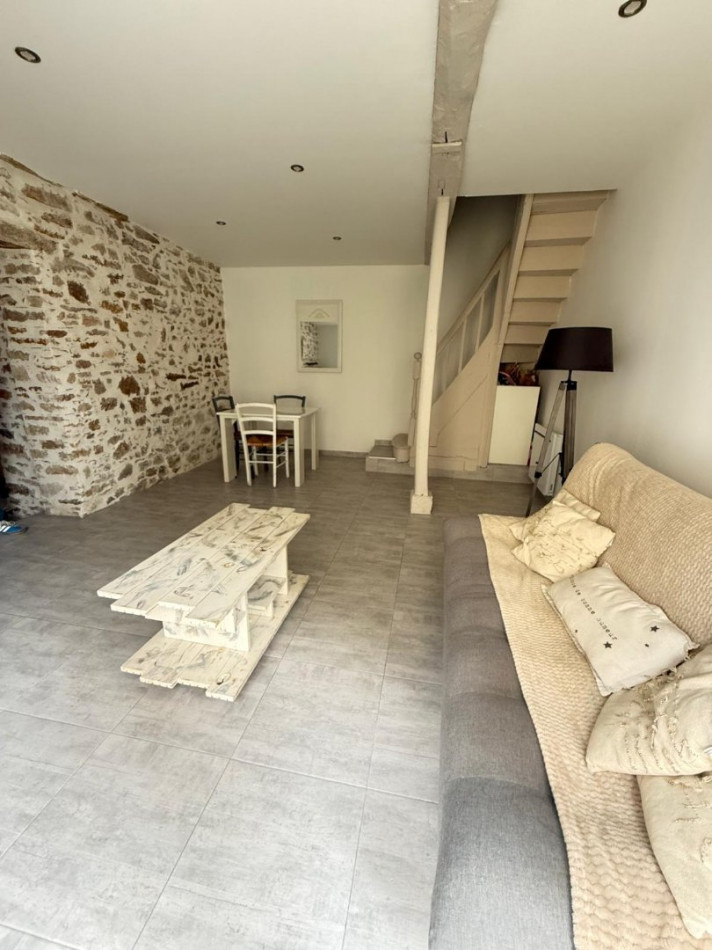 location Maison Louvaines - Photo 1