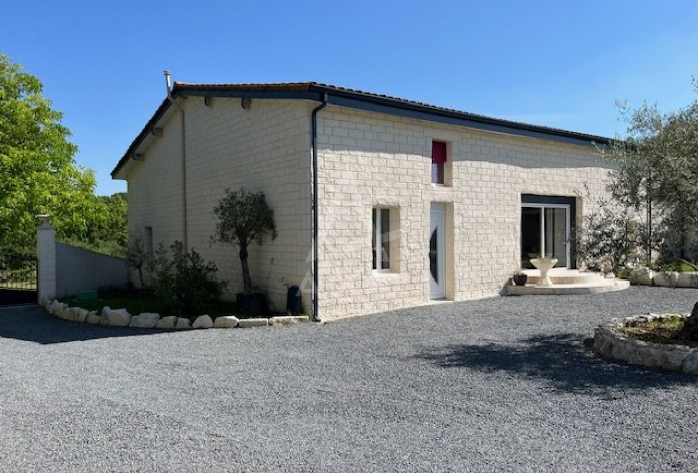 vente Maison de caractère Le Gond Pontouvre - Photo 1