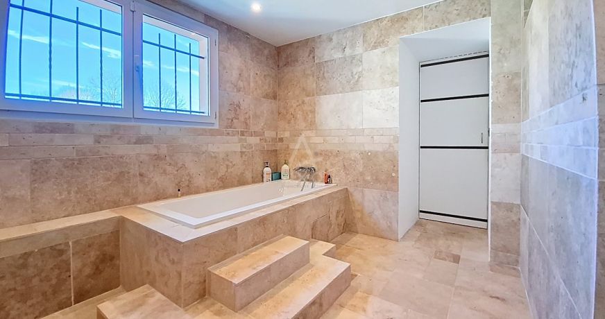 vente Villa Barzun