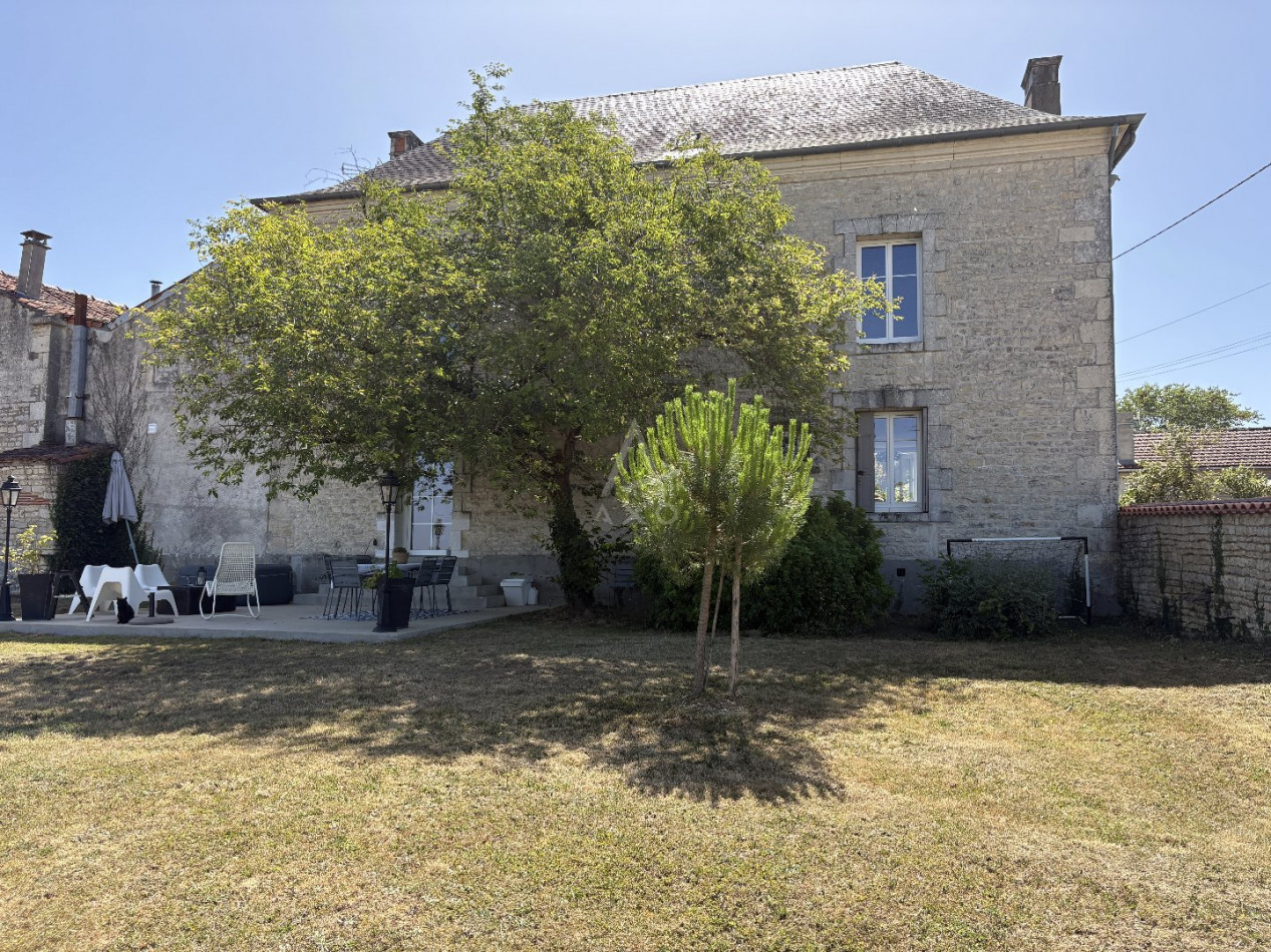 vente Maison bourgeoise Courcome - Photo 13