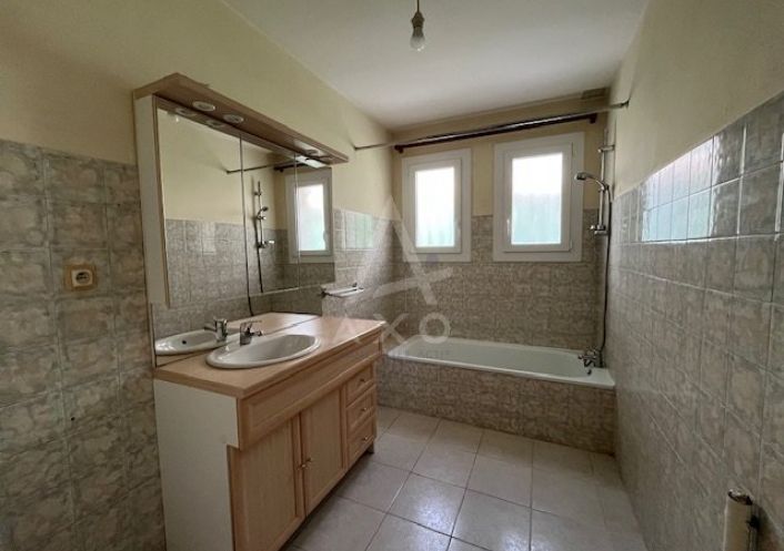 vente Villa Roullet Saint Estephe