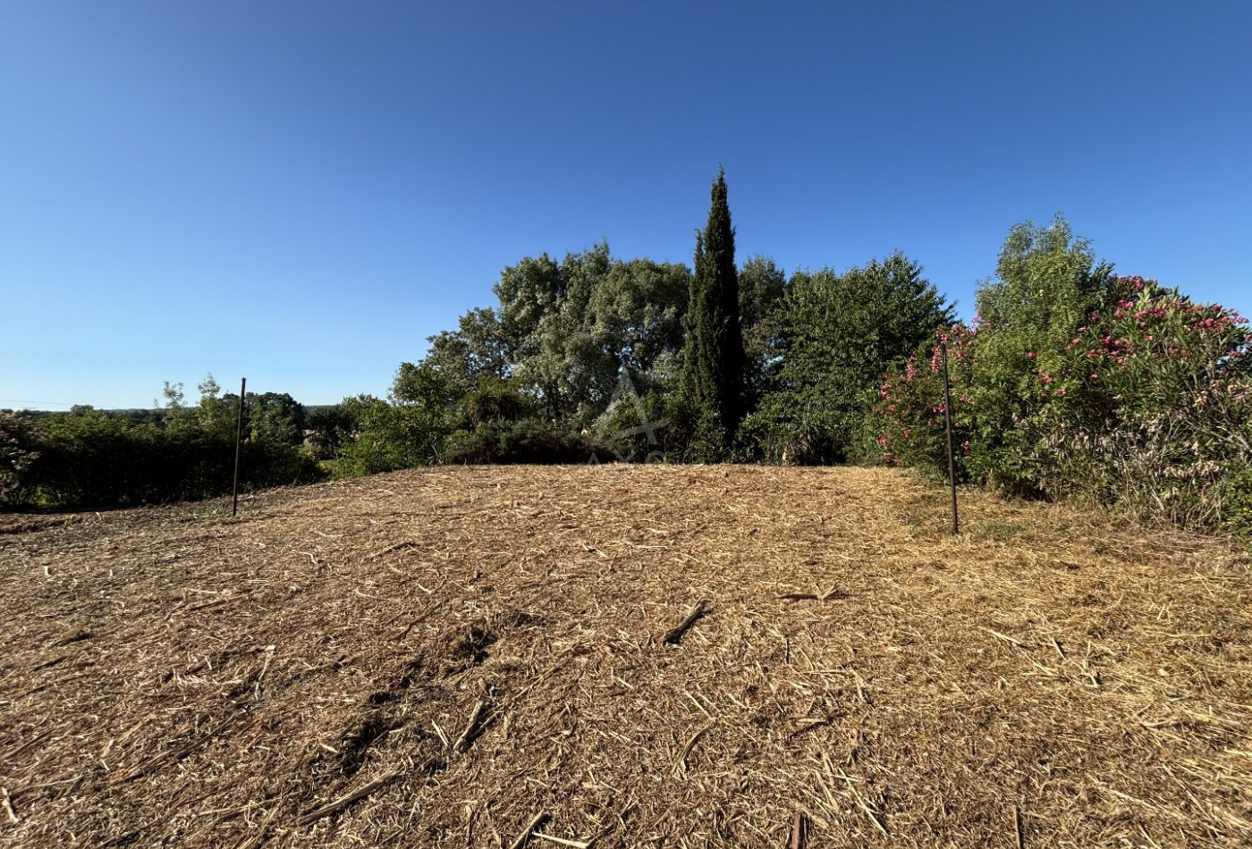 vente Terrain constructible Villeneuve-les-bouloc - Photo 1