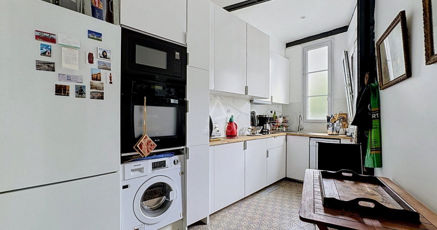 vente Appartement bourgeois Paris 18eme Arrondissement