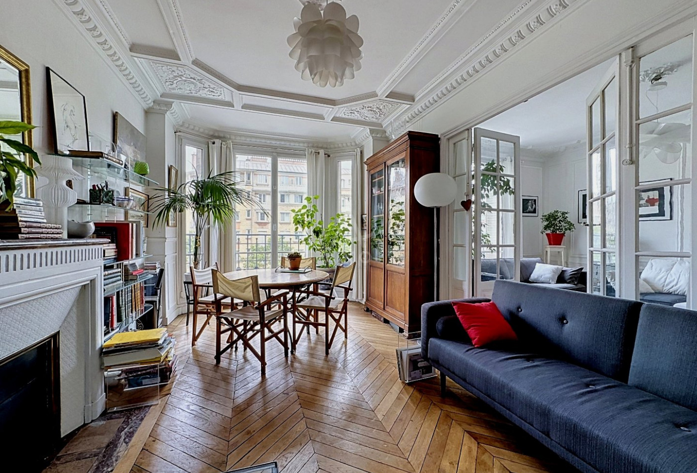 vente Appartement bourgeois Paris 18eme Arrondissement - Photo 2