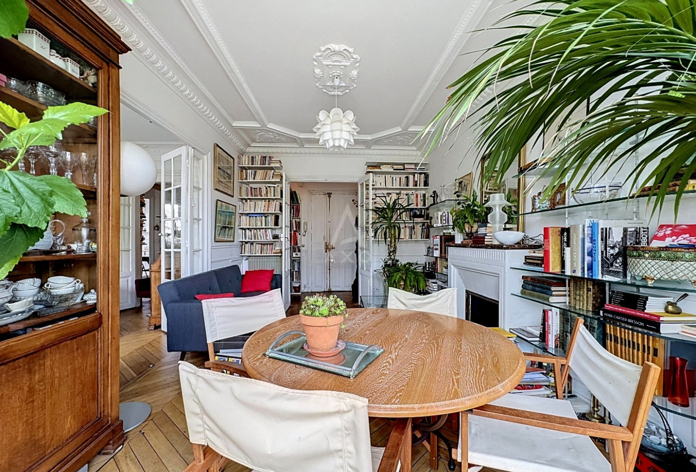 vente Appartement bourgeois Paris 18eme Arrondissement - Photo 3