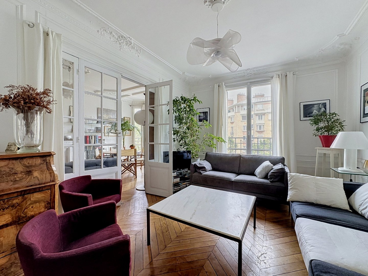 vente Appartement bourgeois Paris 18eme Arrondissement - Photo 4