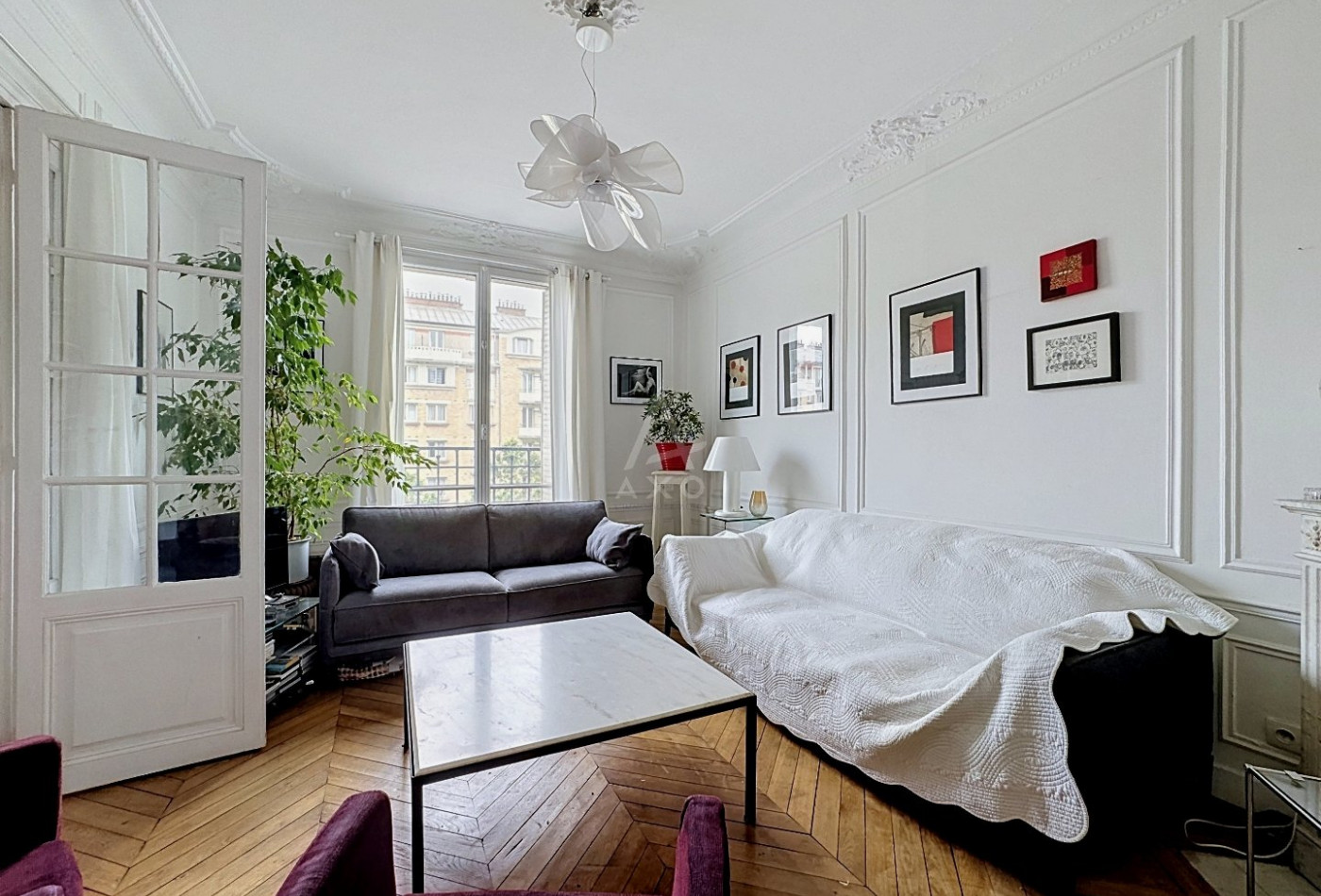 vente Appartement bourgeois Paris 18eme Arrondissement - Photo 5