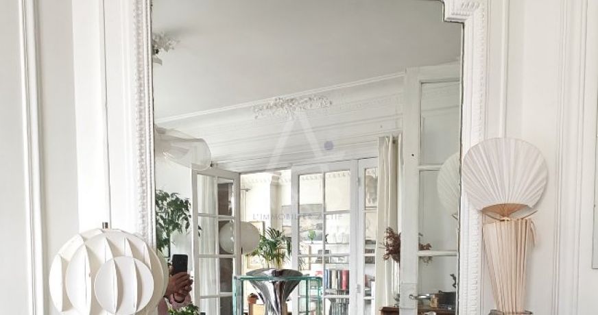 vente Appartement bourgeois Paris 18eme Arrondissement