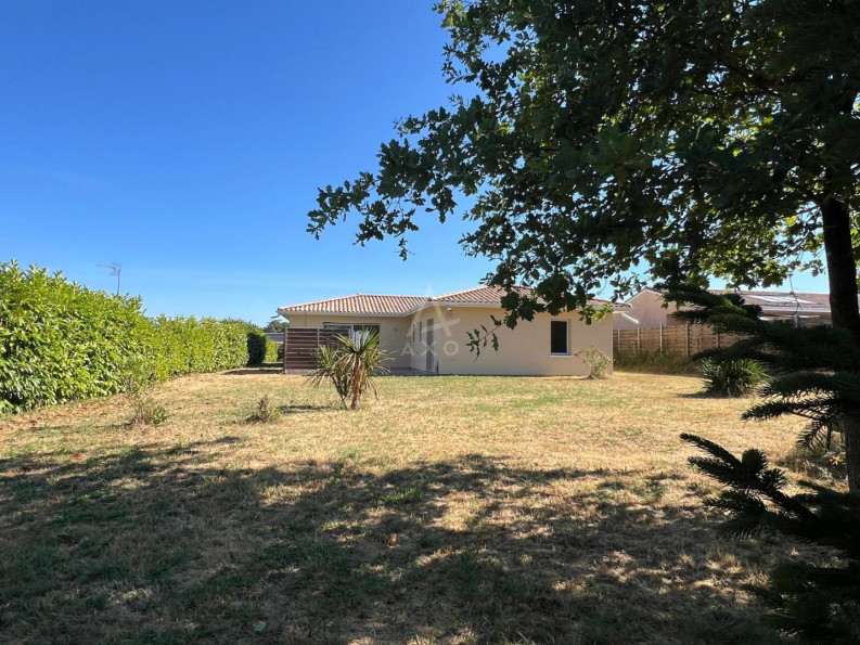 vente Maison Laruscade - Photo 2
