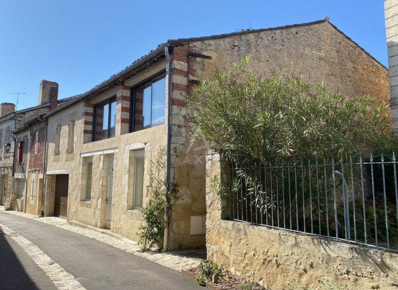 vente Maison Roquefort - Photo 1