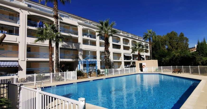 vente Appartement Le Lavandou