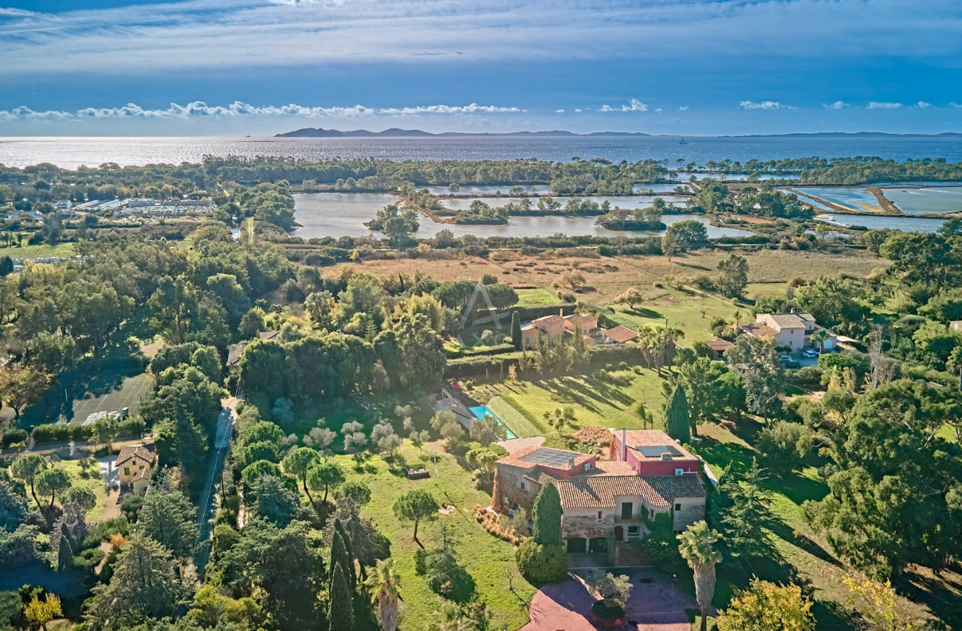 vente Domaine La Londe Les Maures - Photo 1