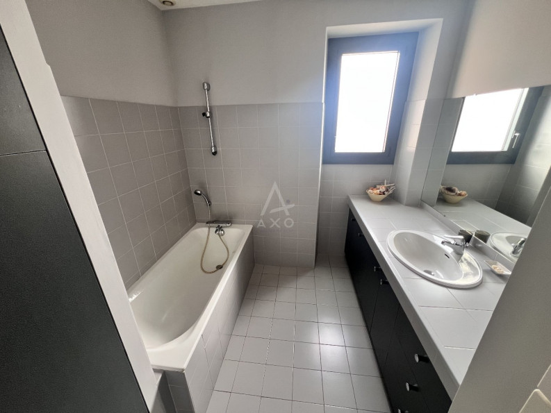 vente Maison Montaigu-vendÉe - Photo 6